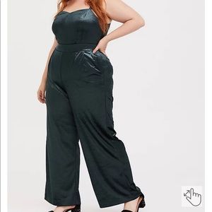 GREEN VELVET WIDE LEG JUMPSUIT